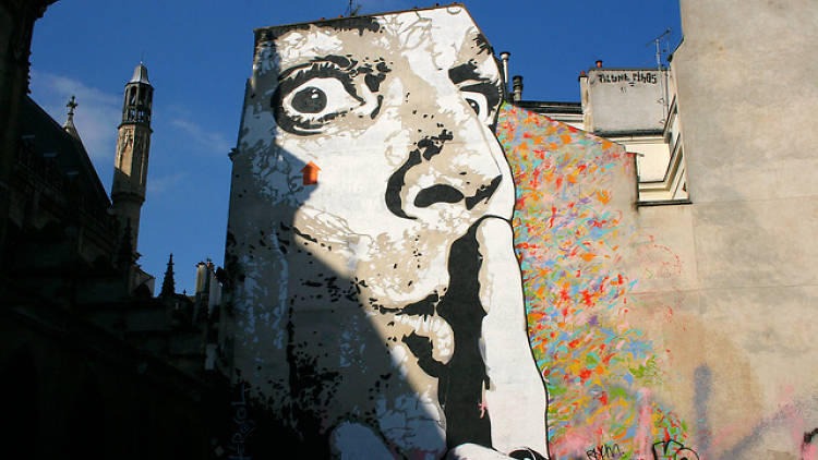 Spy some stunning street art