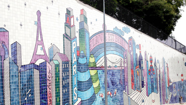 Mural de azulejos de André Saraiva