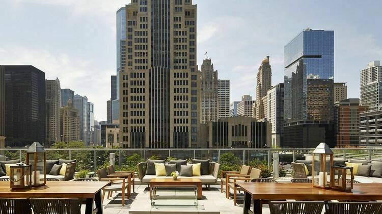 Streeterville Social