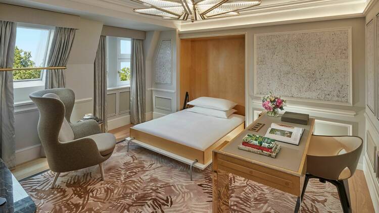Mandarin Oriental bedroom