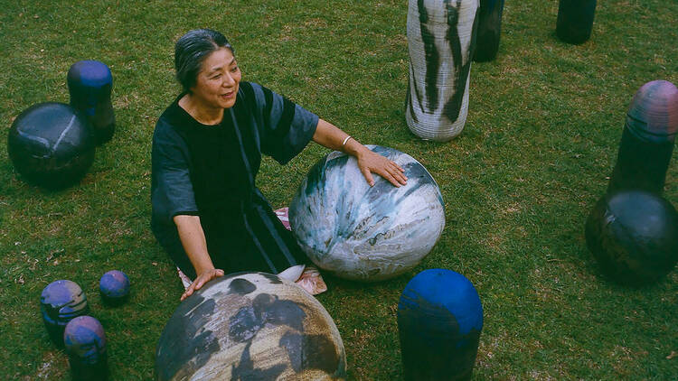 Toshiko Takaezu: Worlds Within