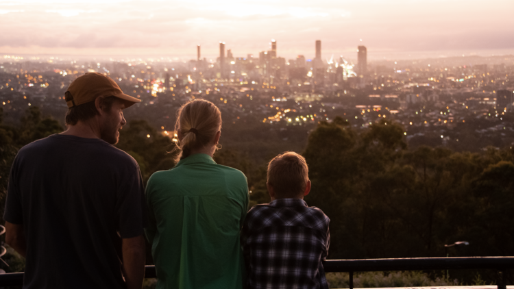 Watch the sunrise at Mount Coot-tha Summit Lookout