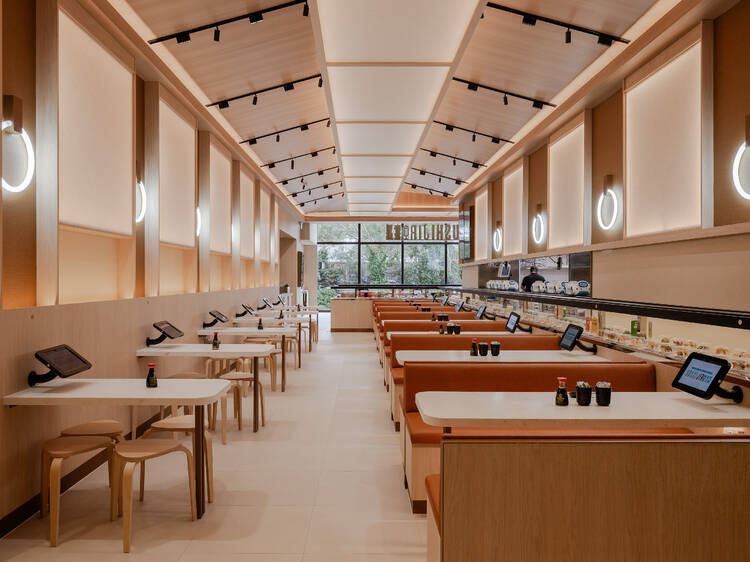 Melbourne's longest sushi train just opened in the eastern 'burbs, complete with robots